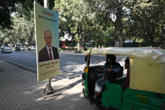 India Delhi Daily Life