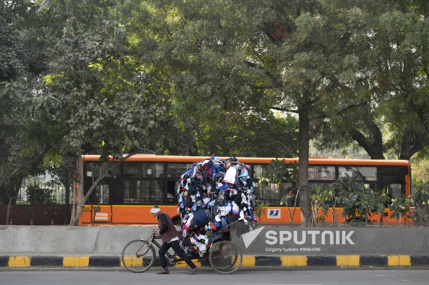 India Delhi Daily Life