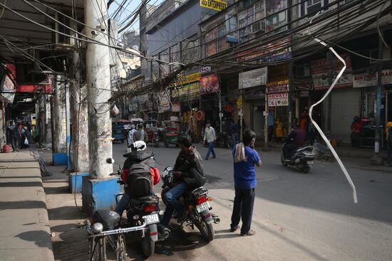 India Delhi Daily Life