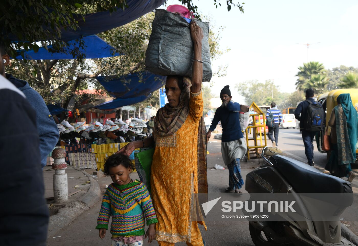 India Delhi Daily Life
