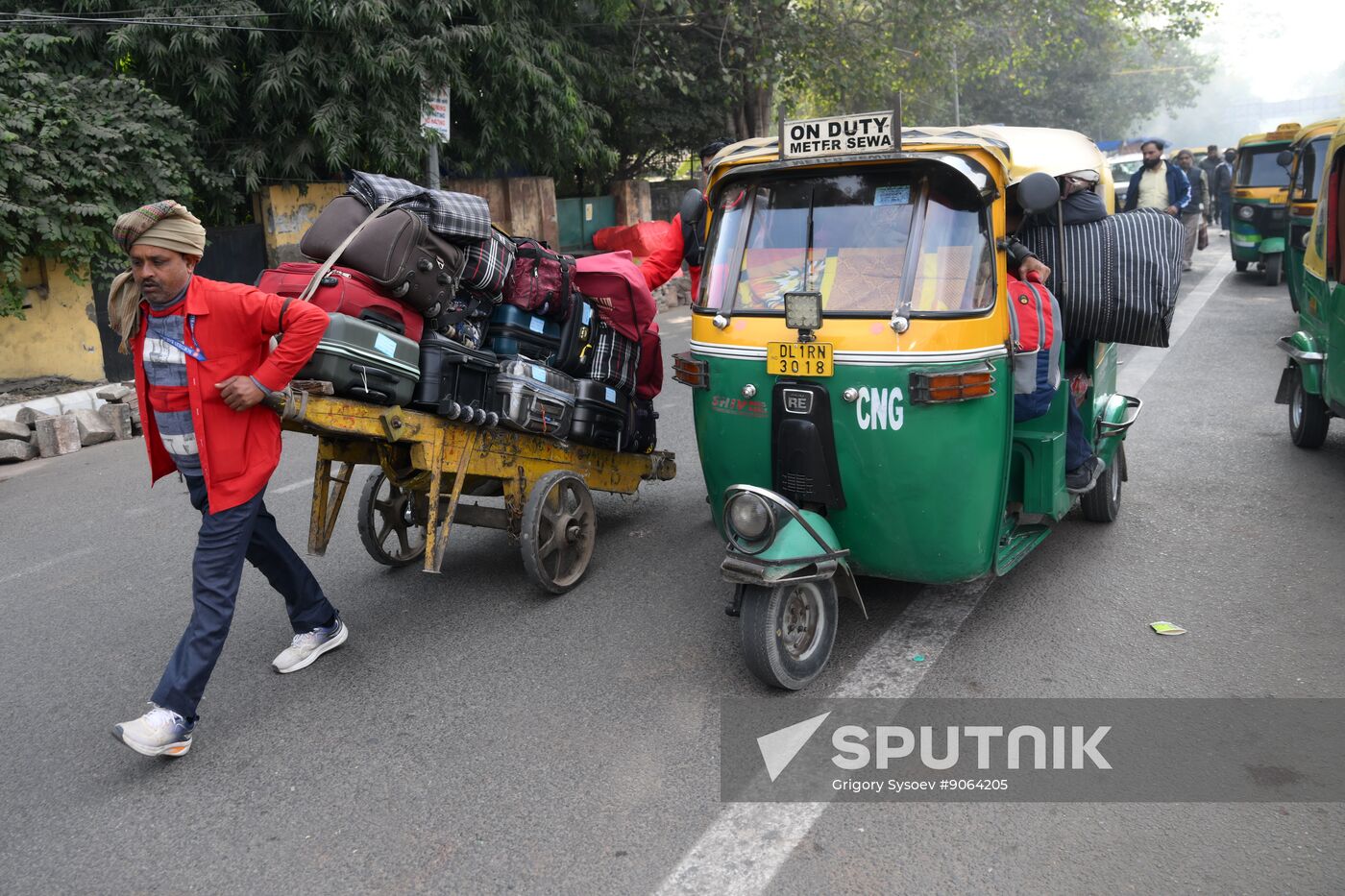 India Delhi Daily Life