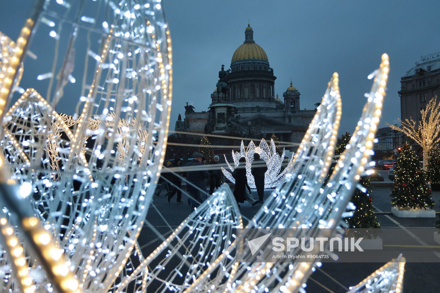 Russia Regions New Year Preparations