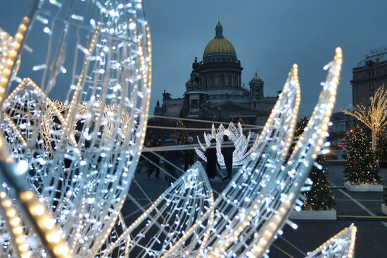 Russia Regions New Year Preparations