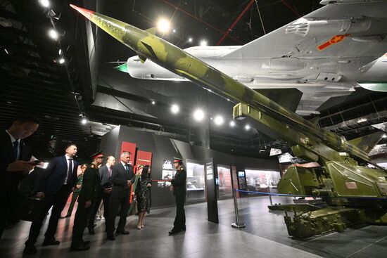 Vietnam Russia Security