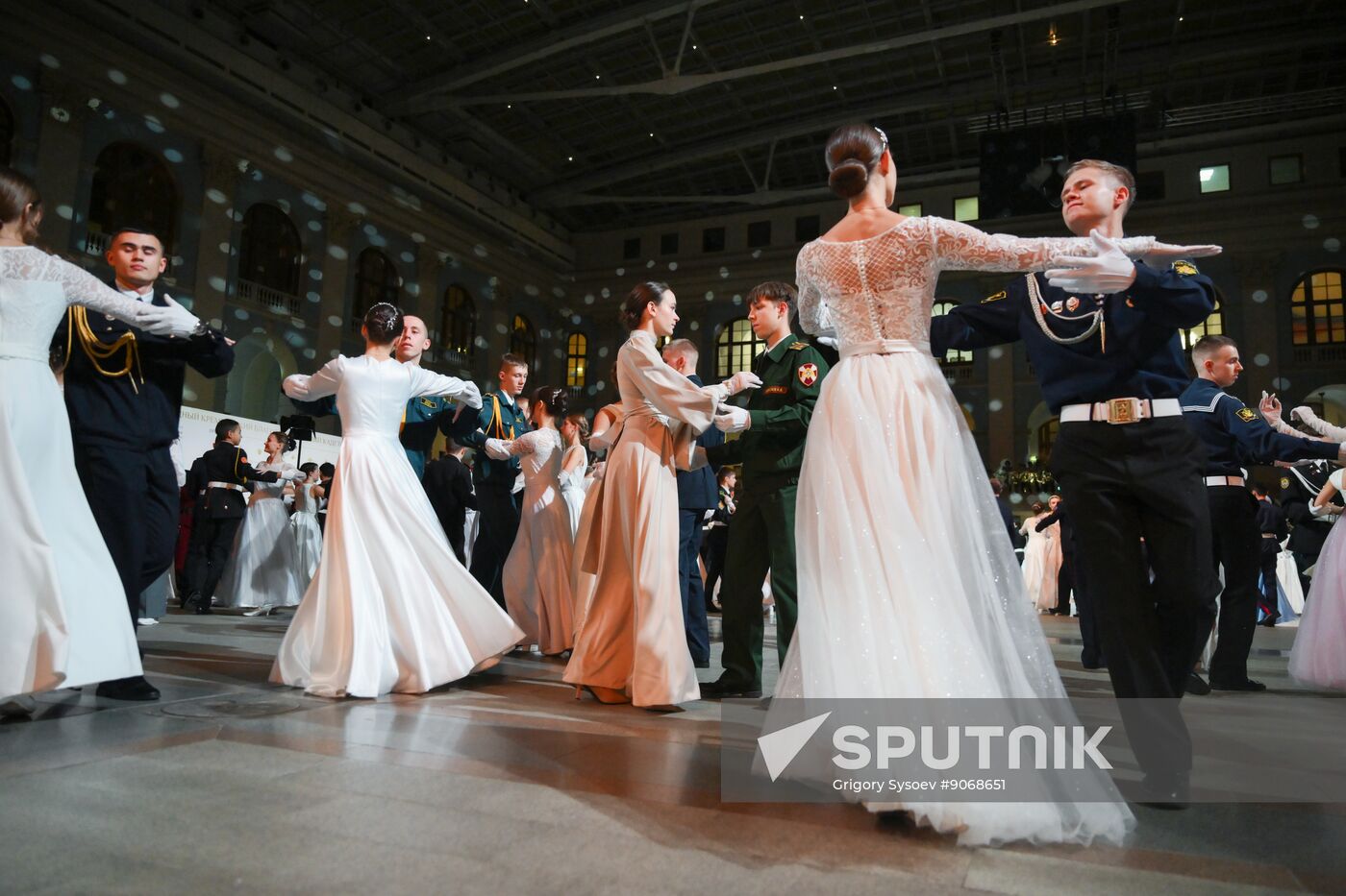 Russia Charity Cadet Ball