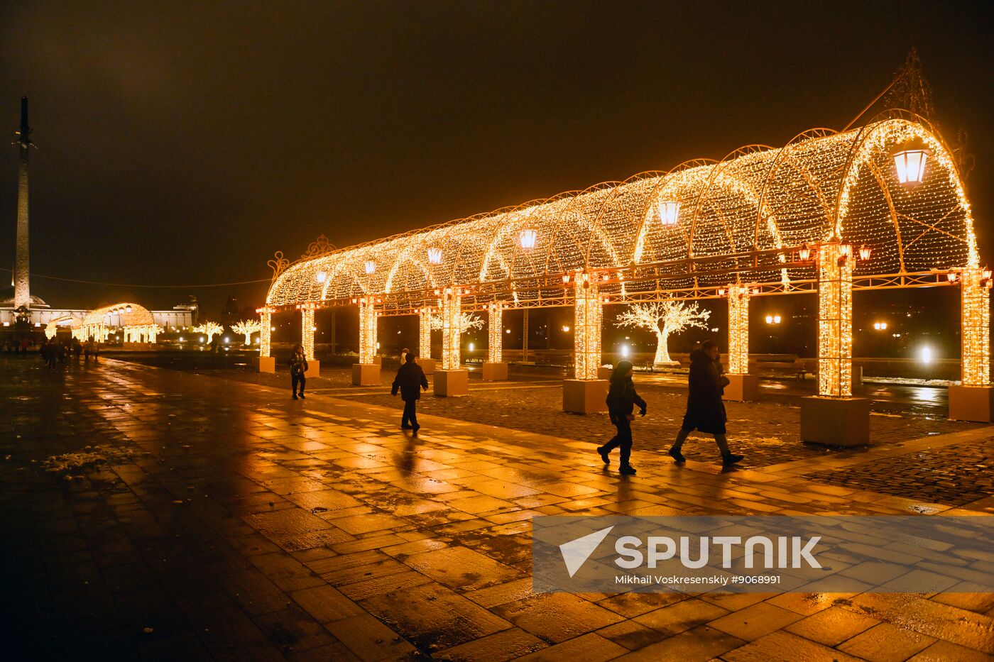 Russia New Year Season Preparations