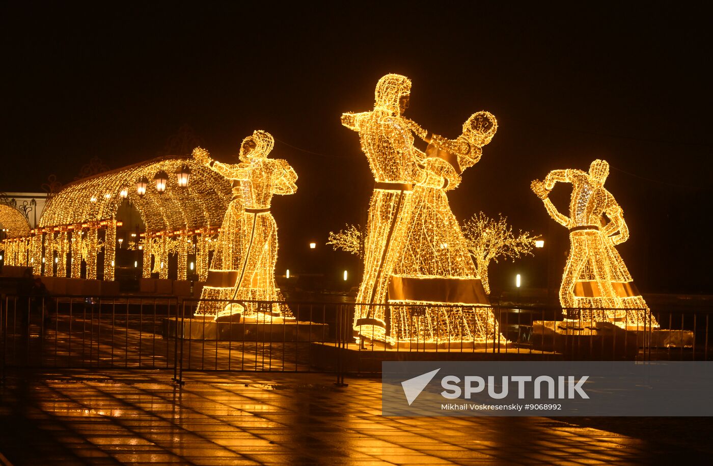 Russia New Year Season Preparations