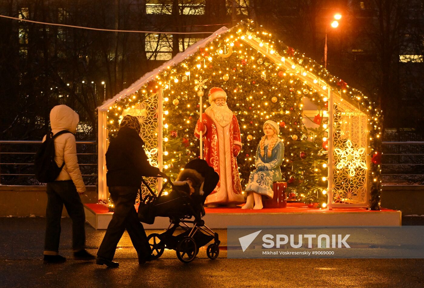 Russia New Year Season Preparations