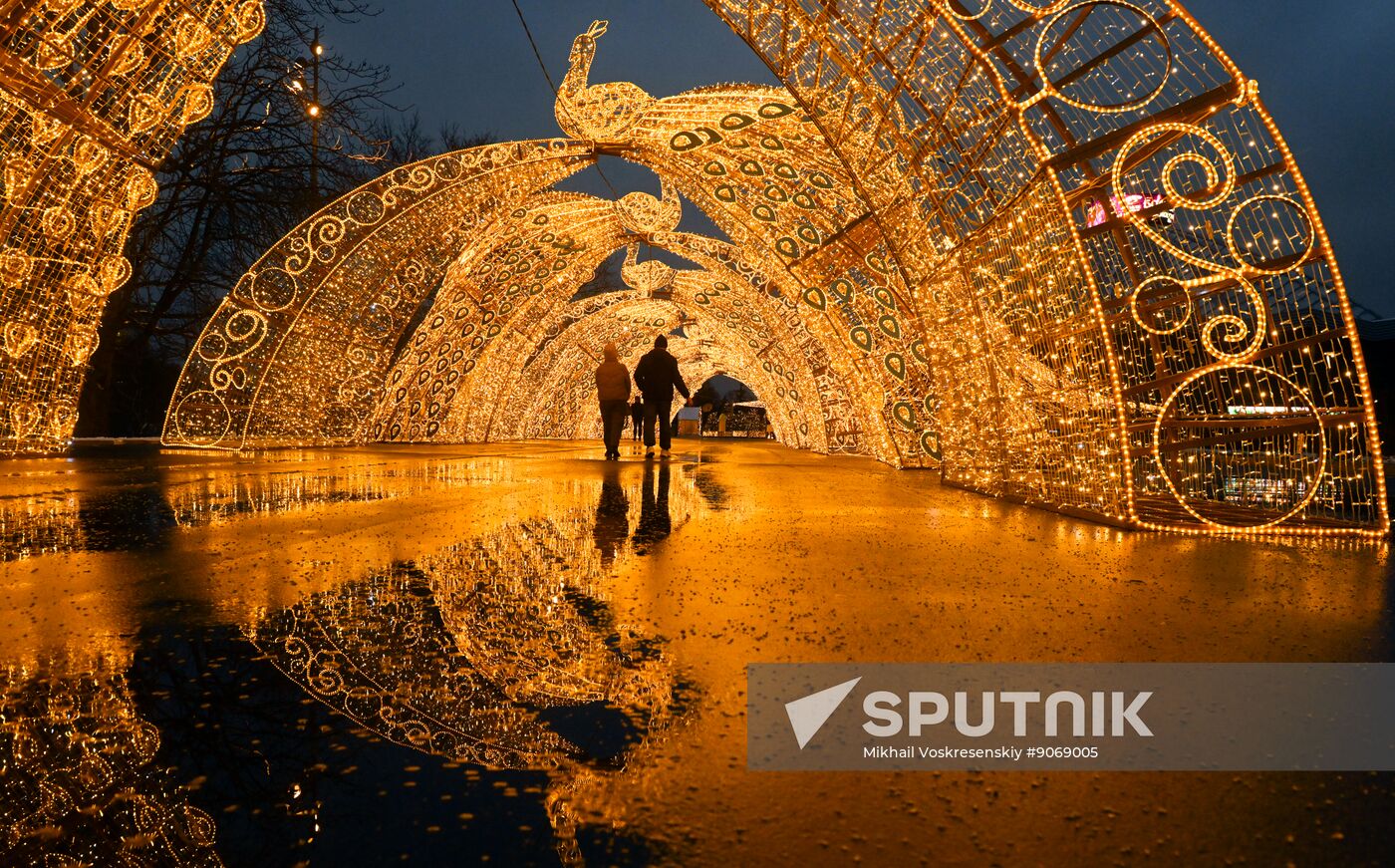 Russia New Year Season Preparations