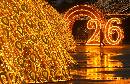 Russia New Year Season Preparations