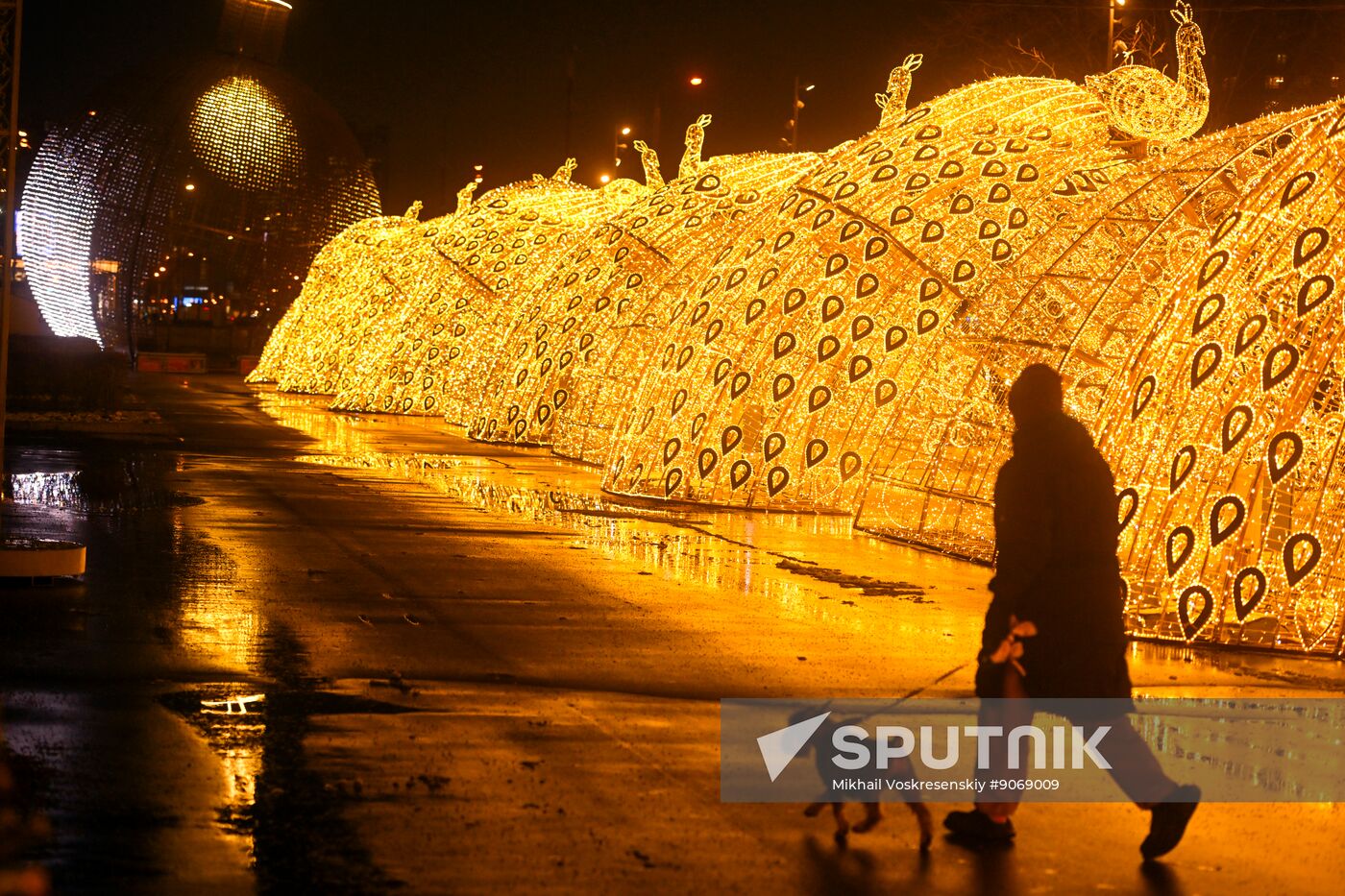 Russia New Year Season Preparations