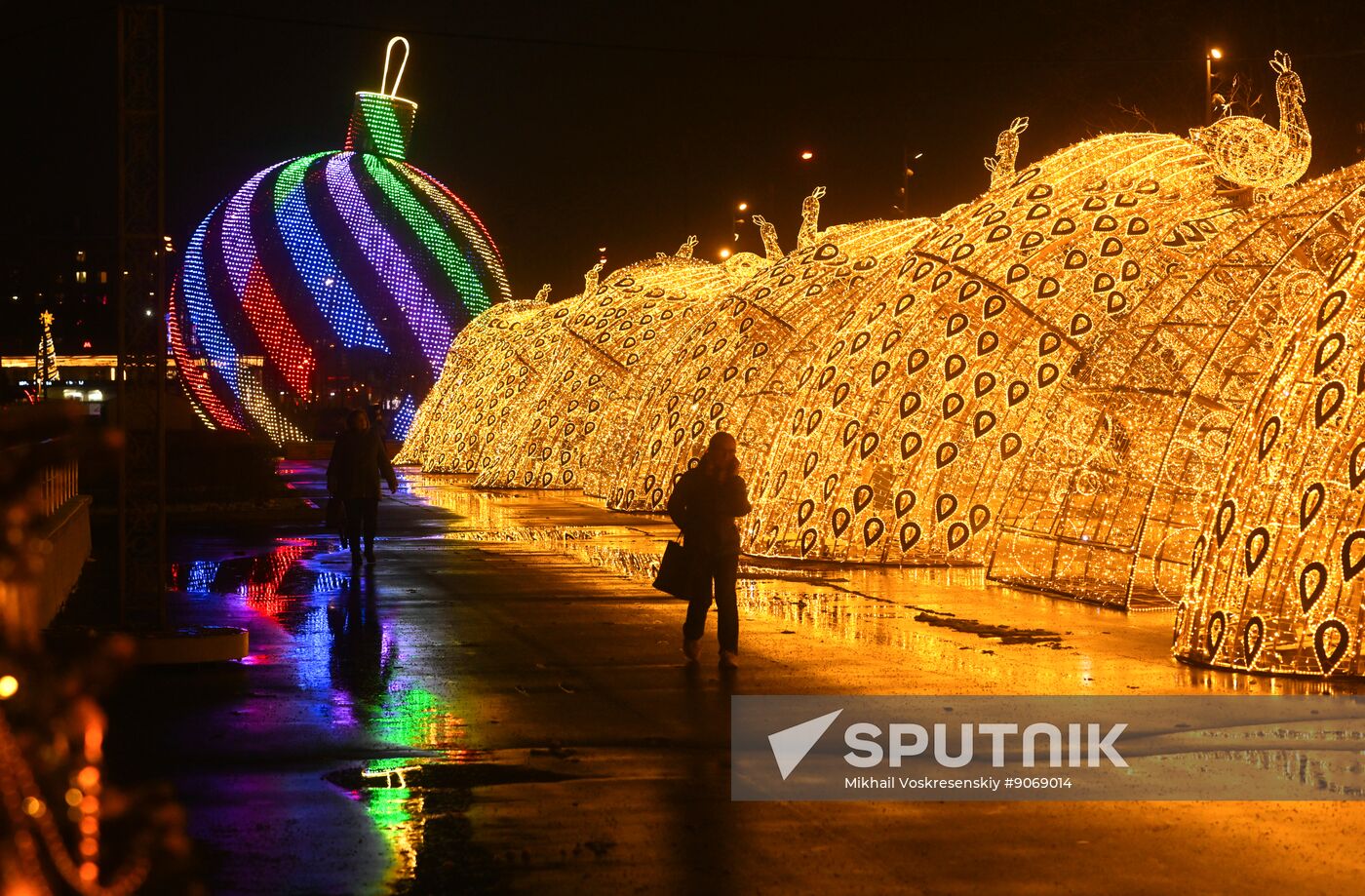Russia New Year Season Preparations