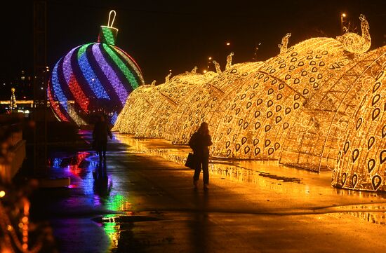 Russia New Year Season Preparations
