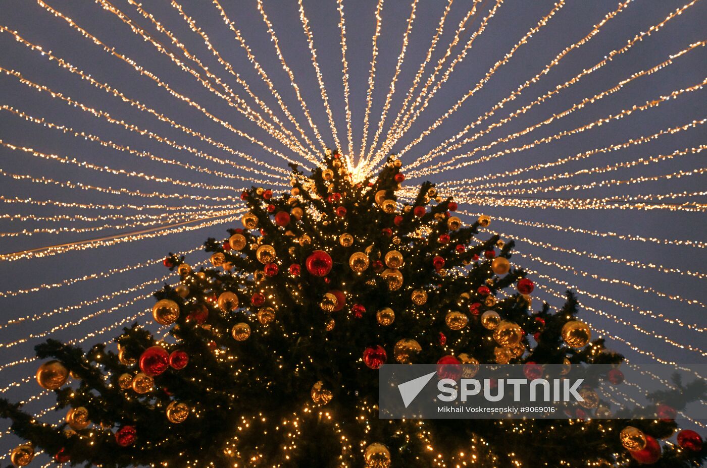 Russia New Year Season Preparations