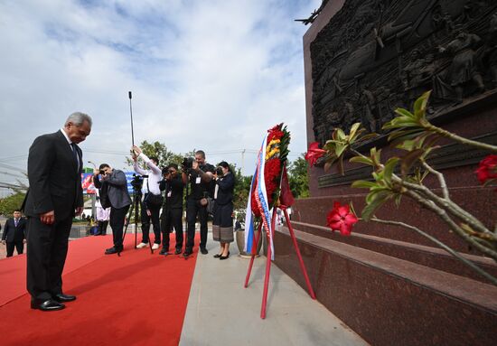 Laos Russia Security
