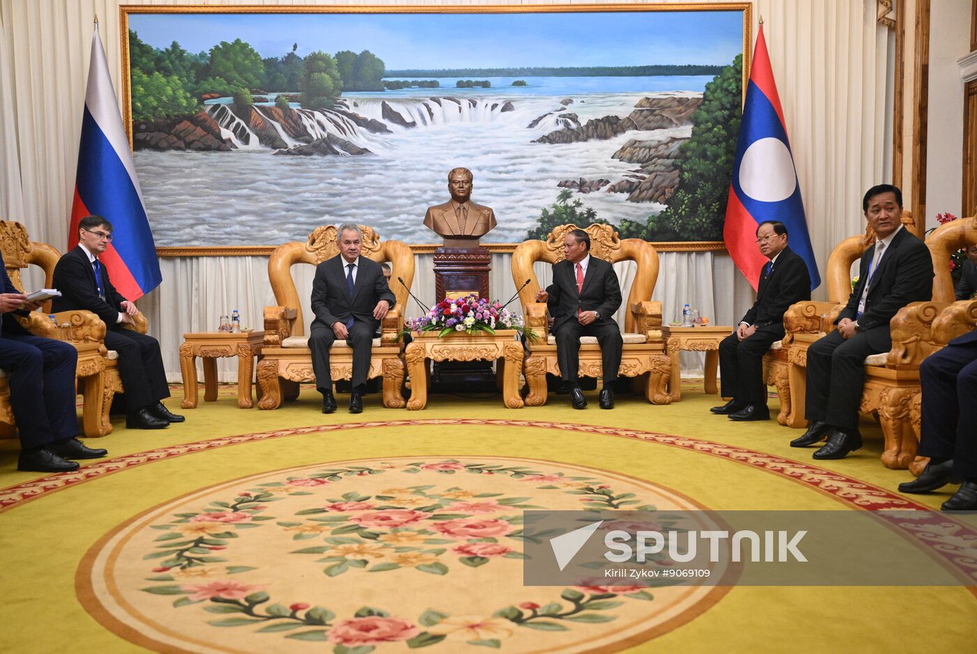 Laos Russia Security