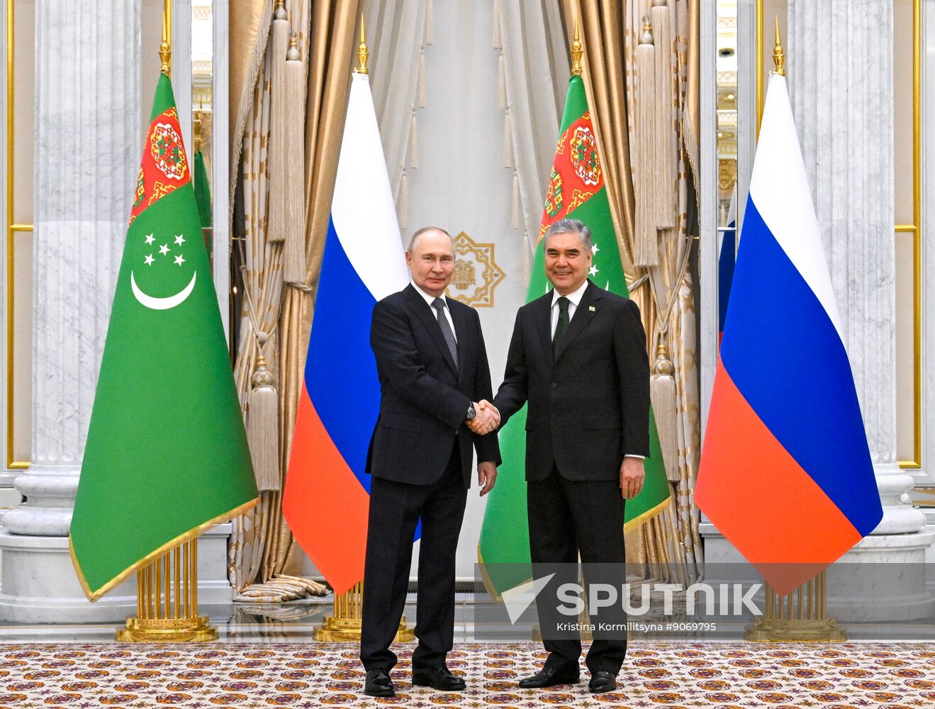 Turkmenistan Russia