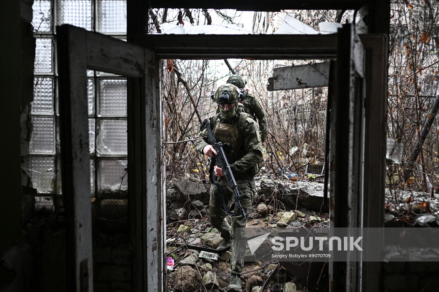 Russia Ukraine Military Operation Signal Unit