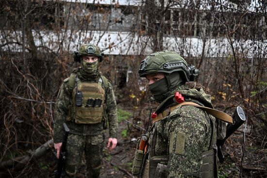 Russia Ukraine Military Operation Signal Unit