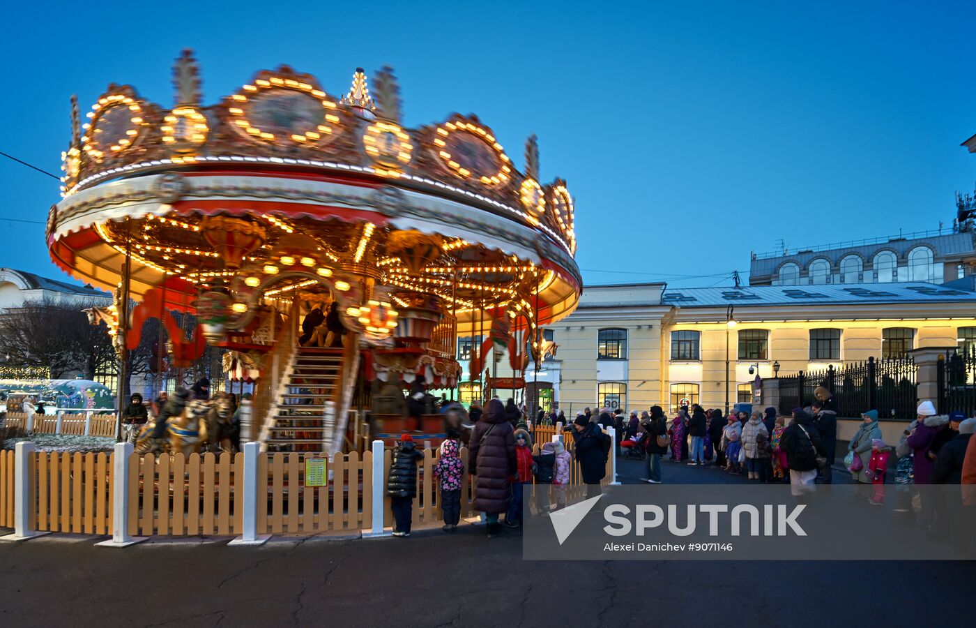 Russia New Year Season Preparations