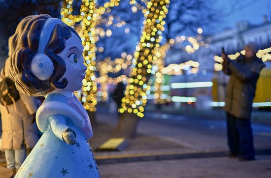 Russia New Year Season Preparations