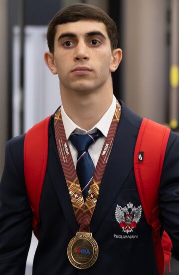Russia Boxing World Championships  Medalists Return