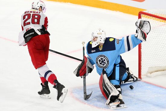 Russia Ice Hockey Kontinental League Sibir - Lokomotiv