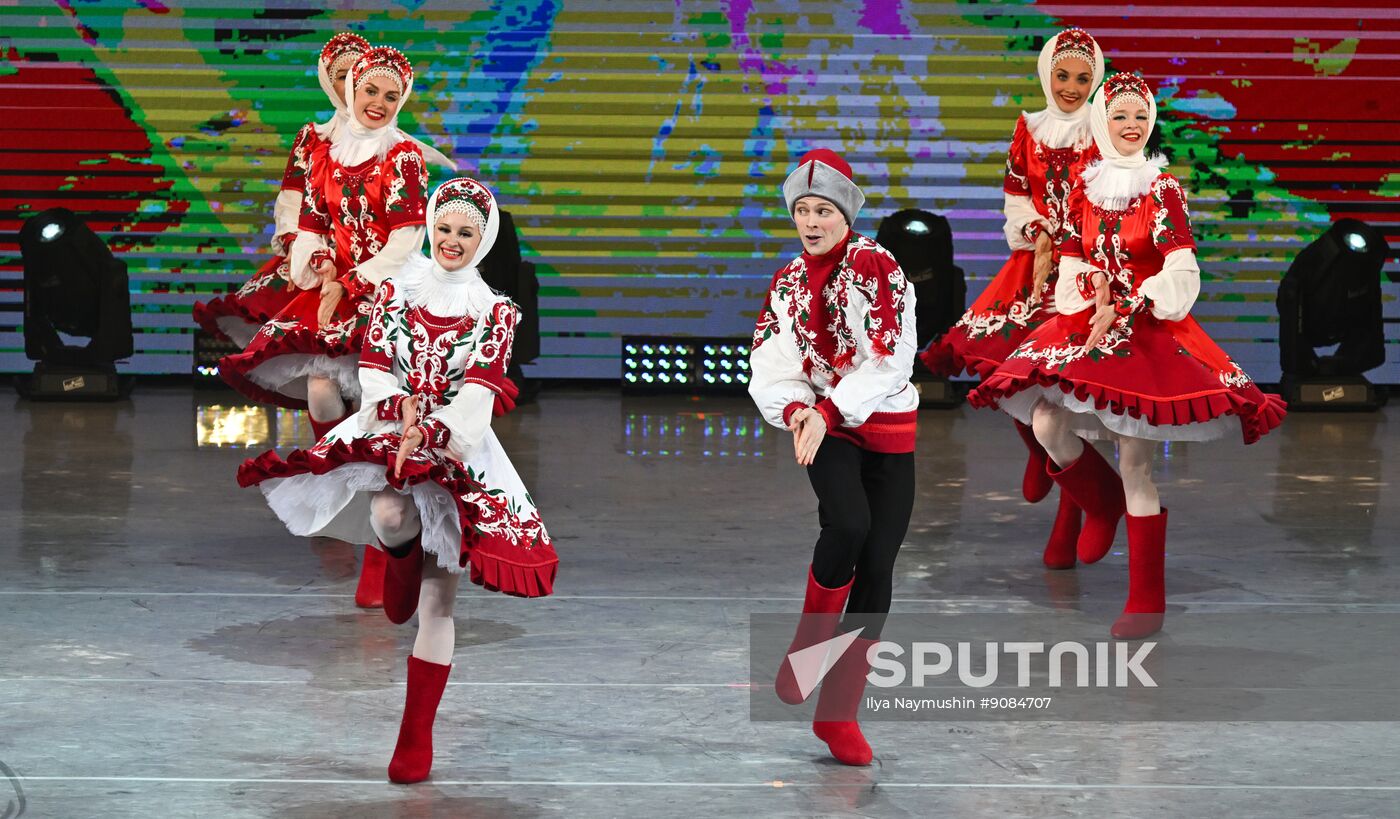 Russia Entertainment Siberian Dance Ensemble