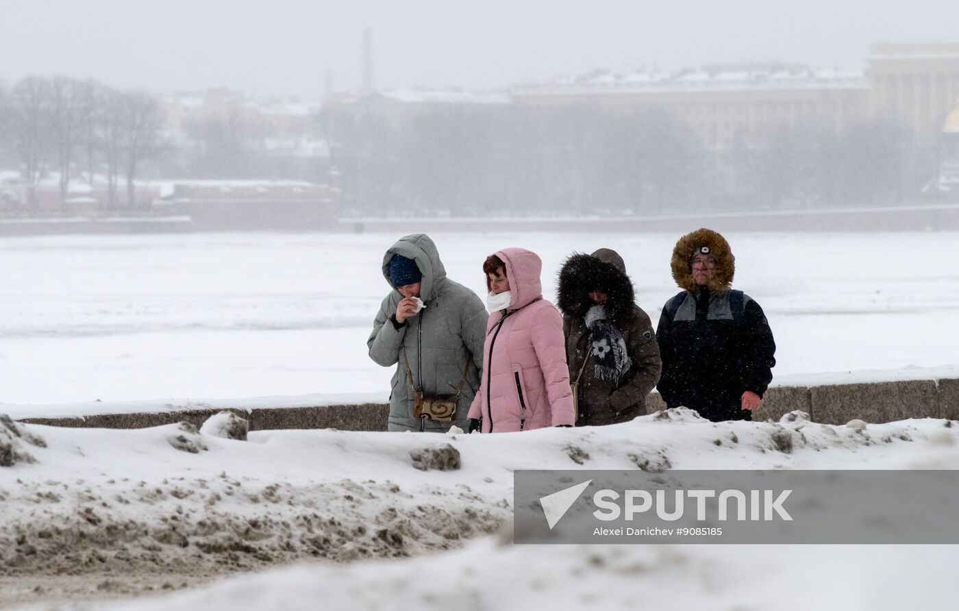Russia Weather St Petersburg