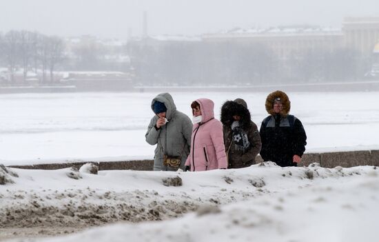 Russia Weather St Petersburg