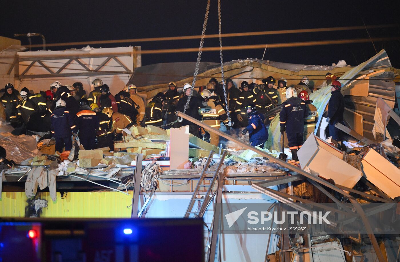 Russia Shopping Centre Collapse