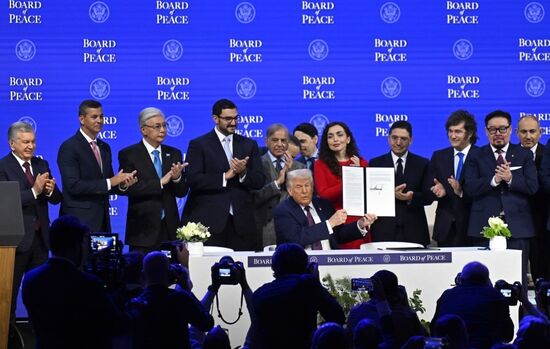 Switzerland US Peace Board Charter