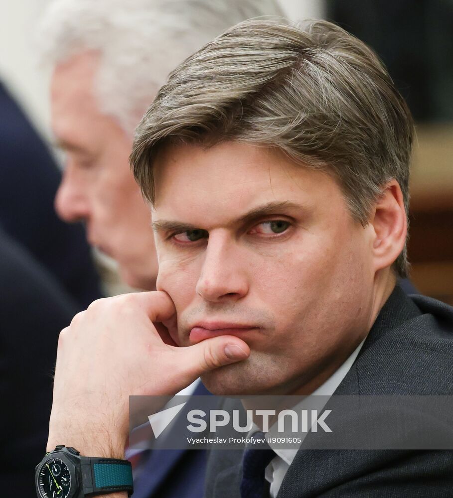 Russia Putin Microelectronics