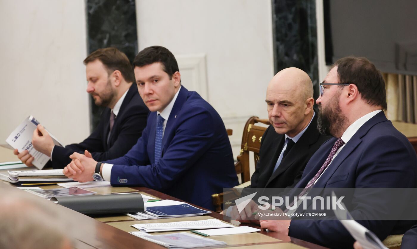 Russia Putin Microelectronics