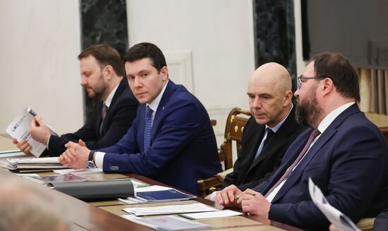 Russia Putin Microelectronics