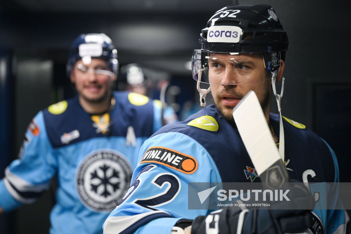 Russia Ice Hockey Kontinental League Sibir - Ak Bars