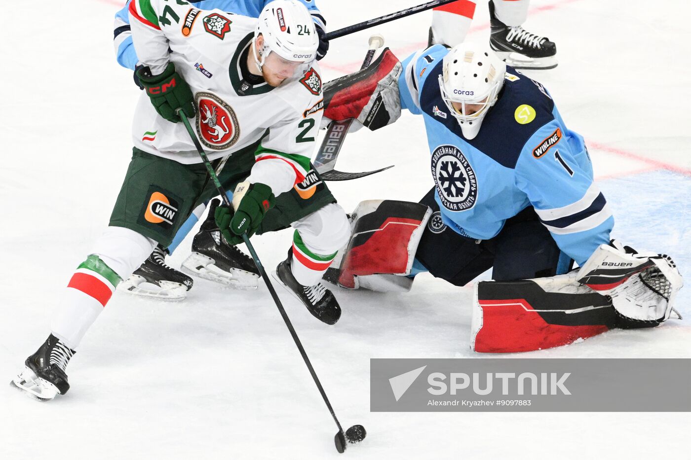 Russia Ice Hockey Kontinental League Sibir - Ak Bars