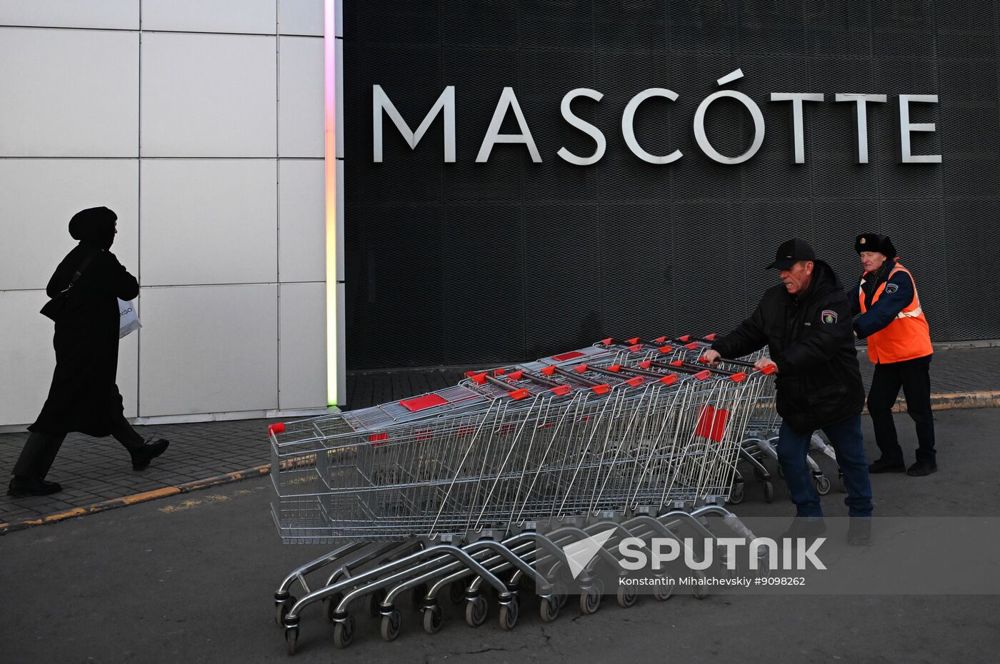 Russia Retail Foreign Words Restrictions