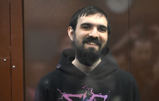 Russia Comedian Veterans Insulting Trial