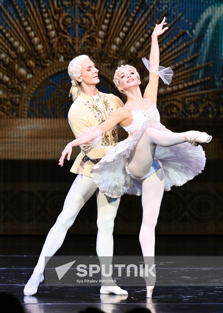 Russia Entertainment Diaghilev Ballet New Century