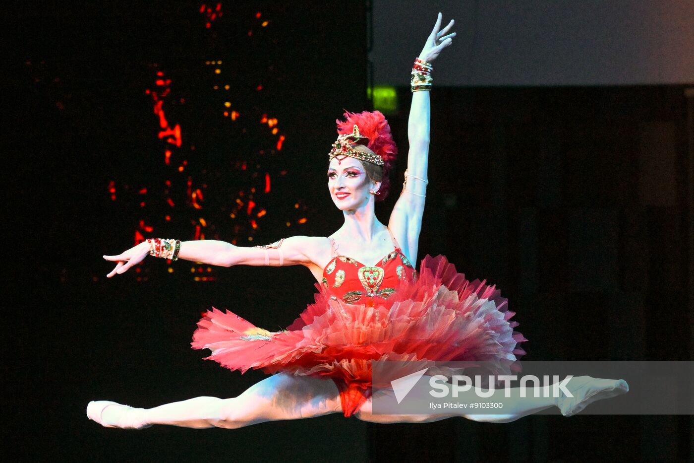 Russia Entertainment Diaghilev Ballet New Century