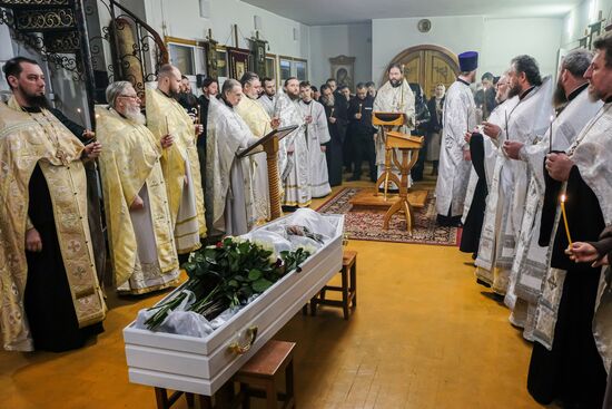 Russia Ukraine Military Operation Priest Death