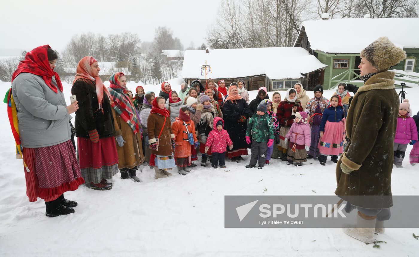 Russia Maslenitsa Orthodox Community