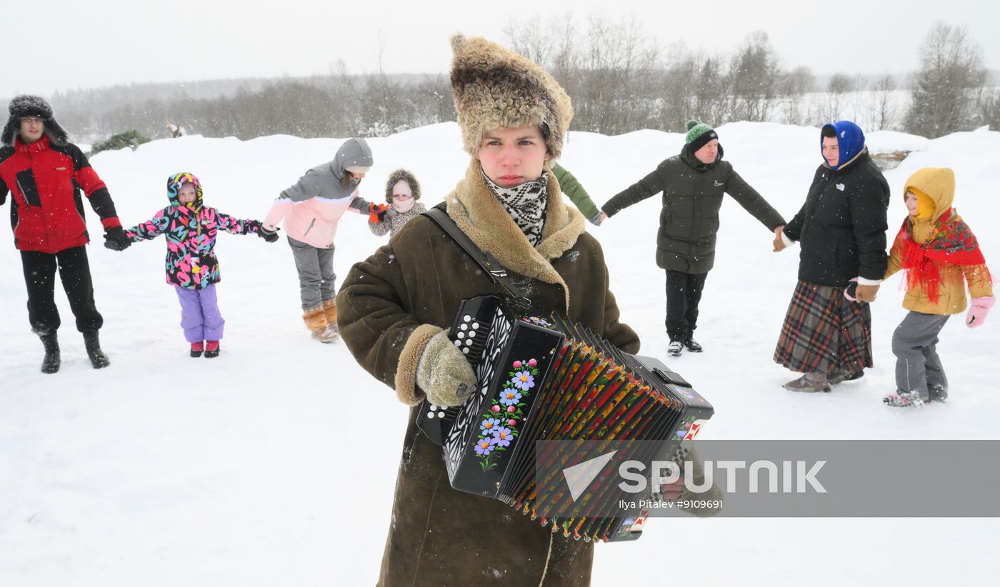 Russia Maslenitsa Orthodox Community
