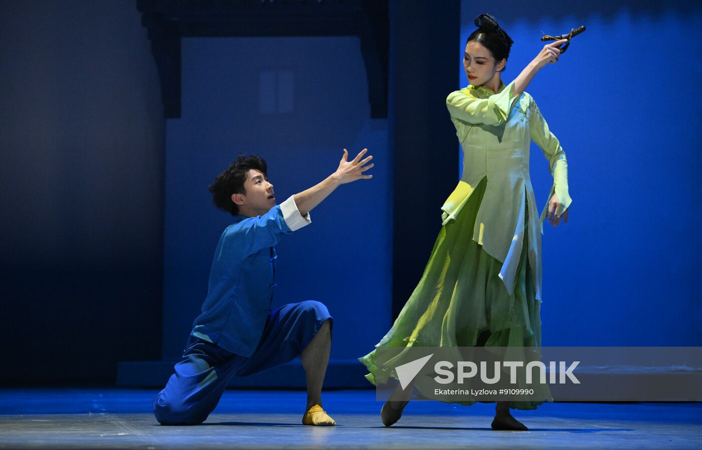 Russia Winter International Arts Festival