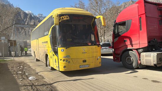 Armenia Iran Russians Evacuation