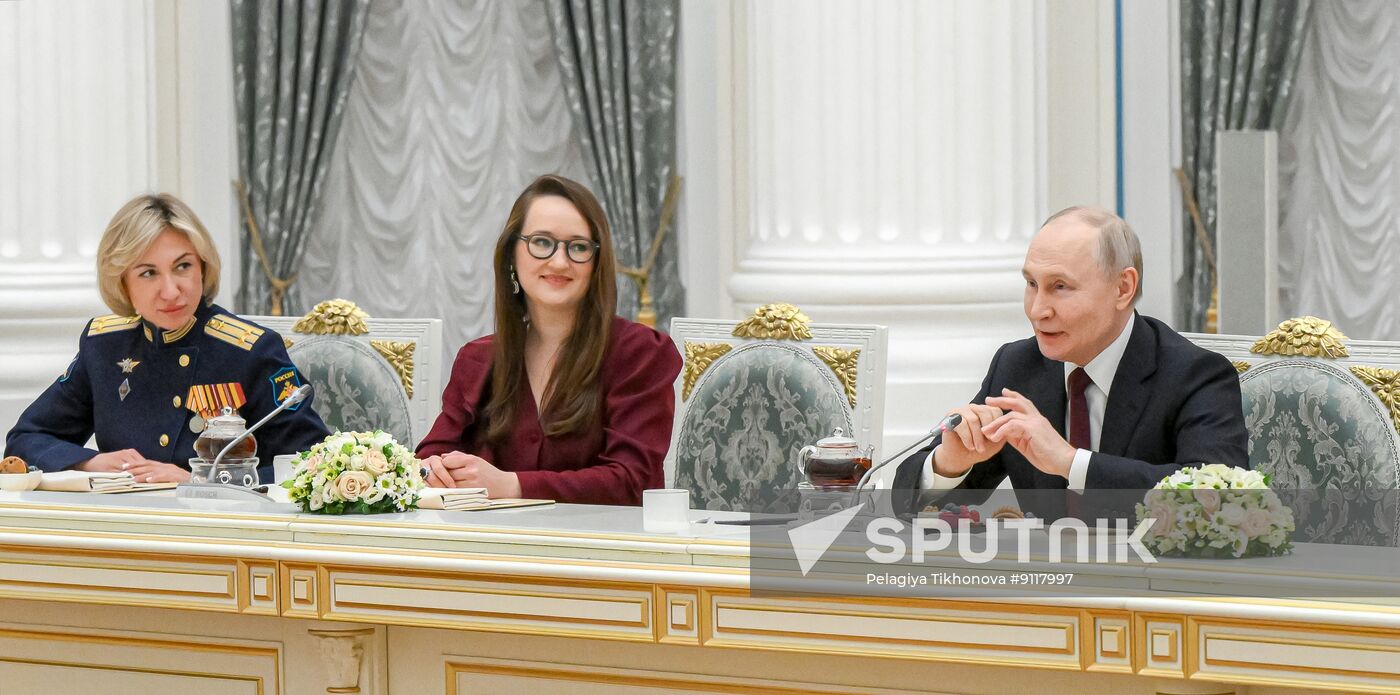 Russia Putin Women's Day