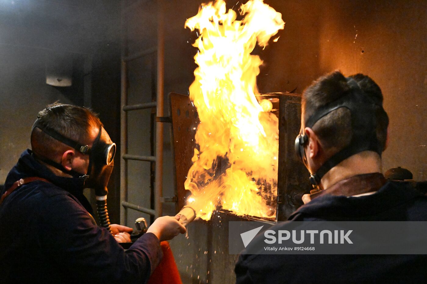 Russia Navy Submariners Training