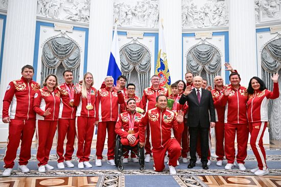Russia Putin Paralympic Athletes