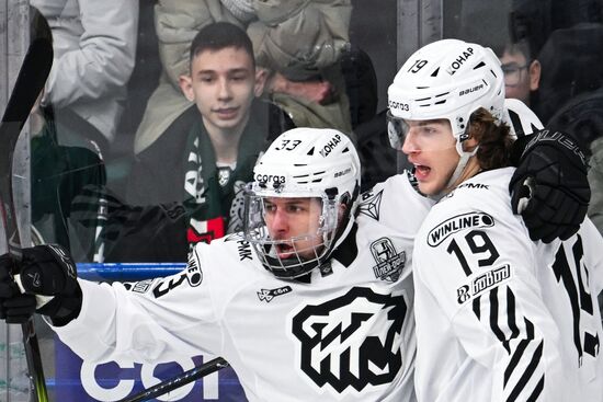 Russia Ice Hockey Kontinental League Ak Bars - Traktor